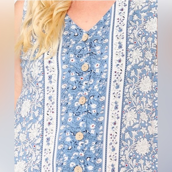 GiGiO Boho Sleeveless V Neck Button Down Long Blue Dress Ruffled Hem Size Medium - Picture 7 of 16